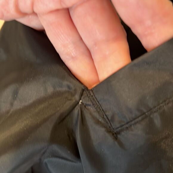 Vintage MEST windbreaker jacket size XL 2 small pin holes see last 2 photos GVC - Picture 10 of 12